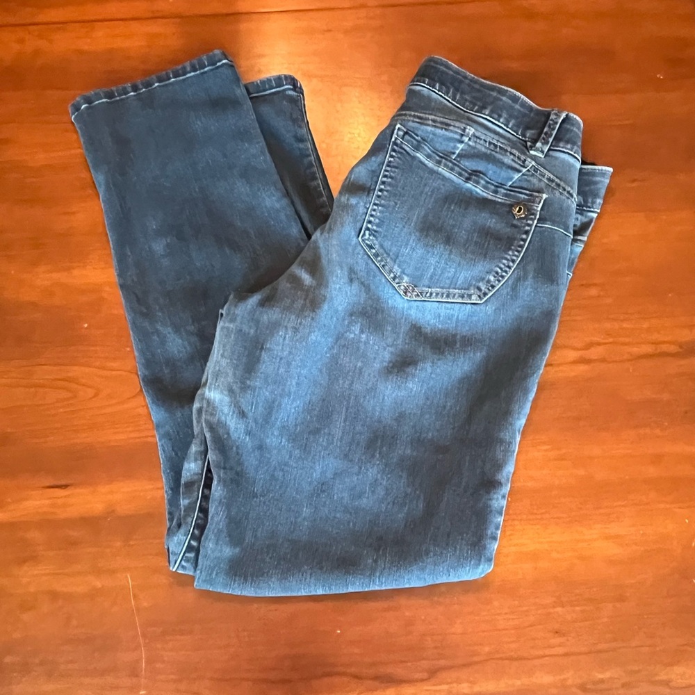 Democracy “Ab” Solution Jean’s Women’s Straight Leg Denim Medium Wash Size 10